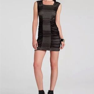 BCBG Women’s Renee Ruched Side Dress Medium